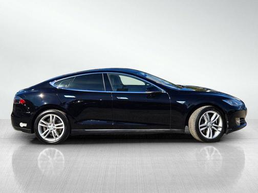 2012 Tesla Model S Signature Performance