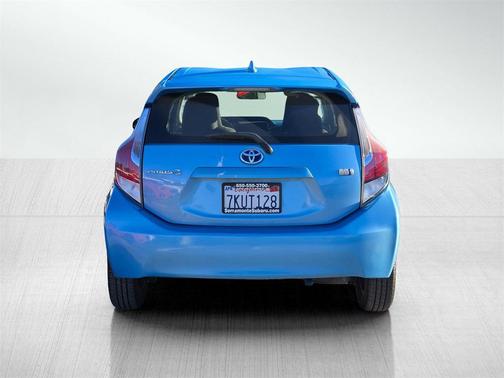 2015 Toyota Prius c Four