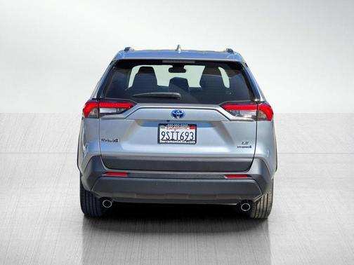 Silver Sky Metallic 2024 Toyota RAV4 Hybrid LE