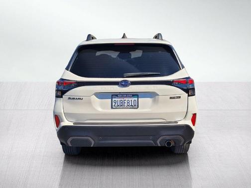 Crystal White Pearl 2025 Subaru Forester Hybrid Limited