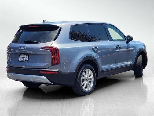 2022 Kia Telluride LX