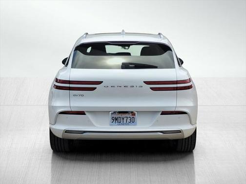 2024 Genesis Electrified GV70 Advanced AWD