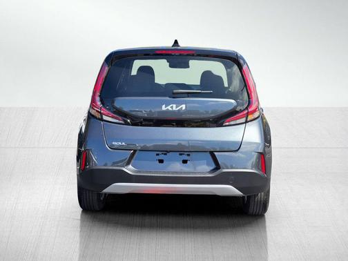 Gravity Gray 2025 Kia Soul LX