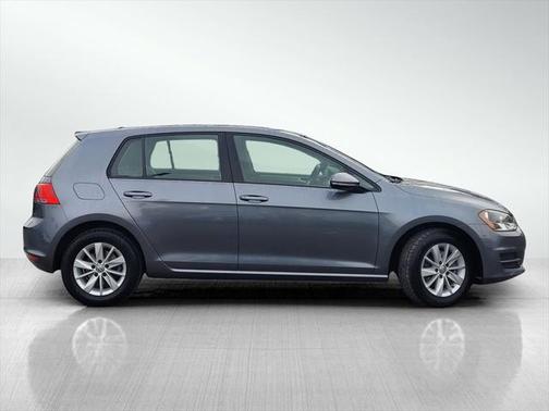 2016 Volkswagen Golf TSI S 4-Door