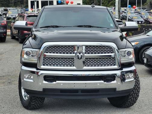 2018 RAM 2500 Laramie Crew Cab 4x4 6'4' Box