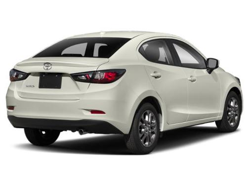 Frost 2019 Toyota Yaris Sedan LE