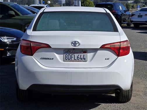 2018 Toyota Corolla LE