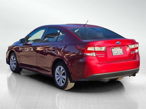 2017 Subaru Impreza 2.0i