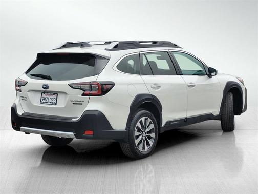 2024 Subaru Outback Touring