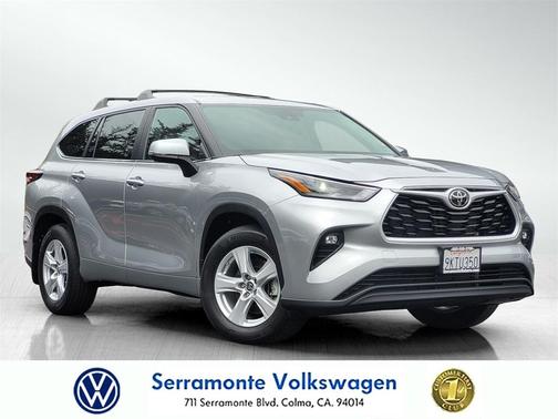 2024 Toyota Highlander LE