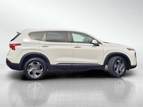 2022 Hyundai SANTA FE SE