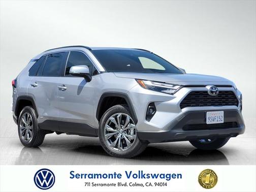 2025 Toyota RAV4 Hybrid XLE Premium