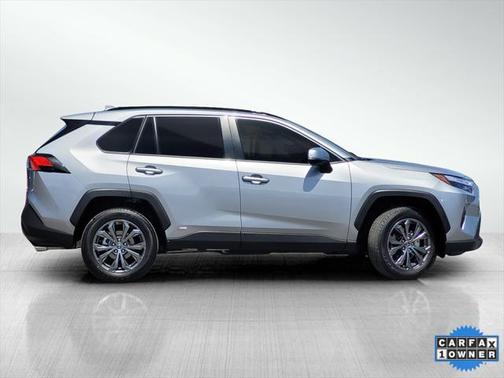 2025 Toyota RAV4 Hybrid XLE Premium