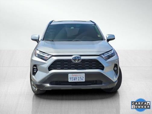 2025 Toyota RAV4 Hybrid XLE Premium