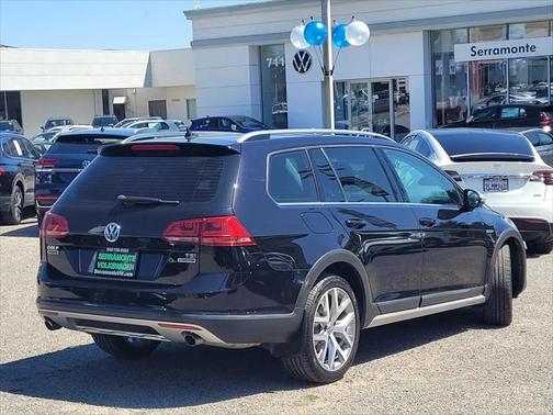 2017 Volkswagen Golf Alltrack TSI SEL