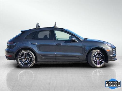2020 Porsche Macan Base