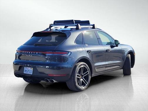 2020 Porsche Macan Base