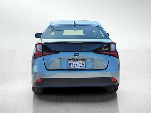 2022 Toyota Prius L