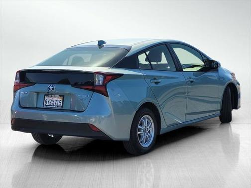 2022 Toyota Prius L