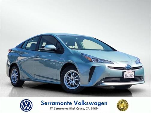 2022 Toyota Prius L