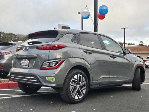 2023 Hyundai KONA EV SE