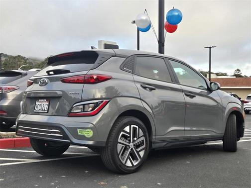 2023 Hyundai KONA EV SE