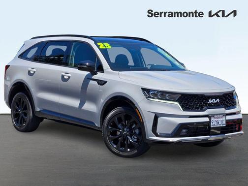 Wolf Gray 2023 Kia Sorento SX