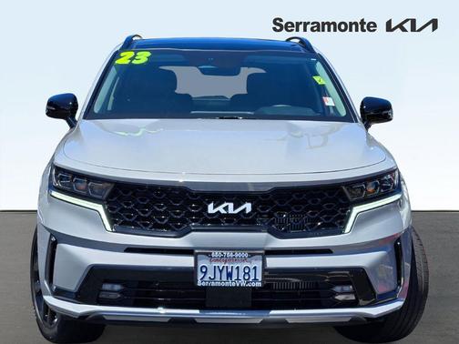 Wolf Gray 2023 Kia Sorento SX