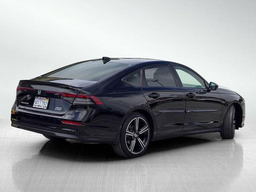 Crystal Black Pearl 2023 Honda Accord Hybrid Sport