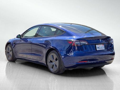 Deep Blue Metallic 2023 Tesla Model 3 Long Range
