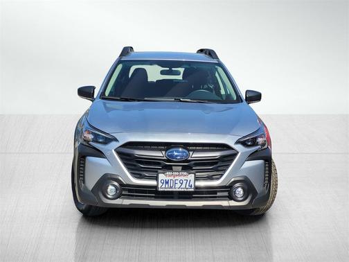 2025 Subaru Outback Base