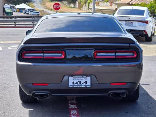 Granite Pearlcoat 2020 Dodge Challenger R/T