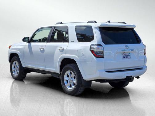 Ice Cap 2024 Toyota 4Runner SR5