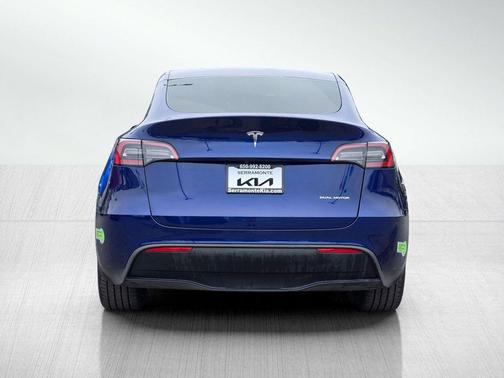 Deep Blue Metallic 2023 Tesla Model Y Long Range Dual Motor All-Wheel Drive