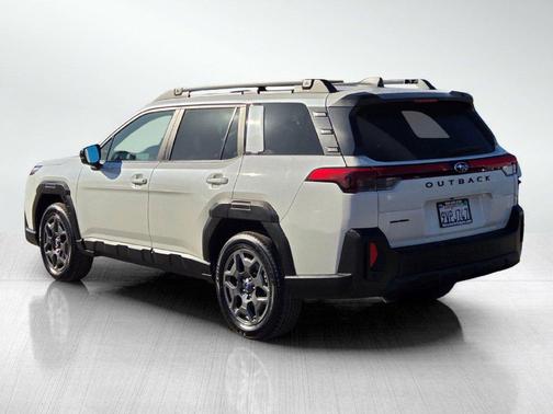 Crystal White Pearl 2026 Subaru Outback Premium