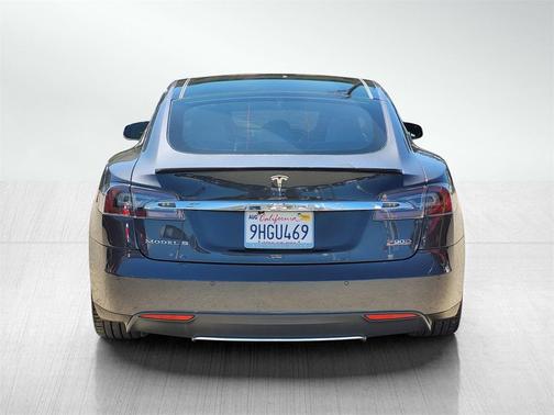 2015 Tesla Model S P90D