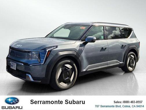 Iceberg Green 2024 Kia EV9 Wind