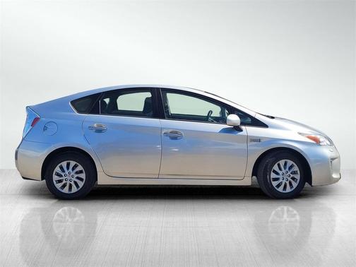 2013 Toyota Prius Plug-in Advanced