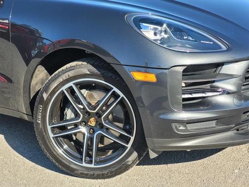 2020 Porsche Macan Base