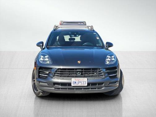 2020 Porsche Macan Base