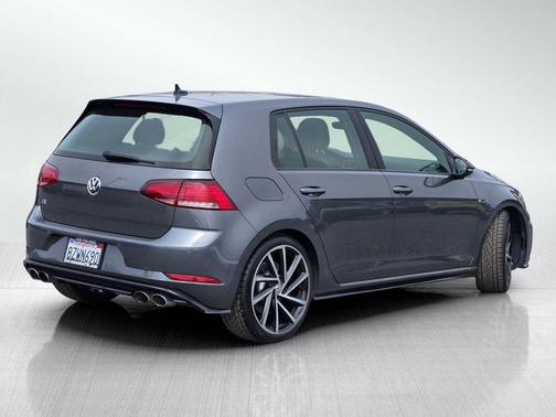 Deep Blue Pearl 2019 Volkswagen Golf R 2.0T DSG