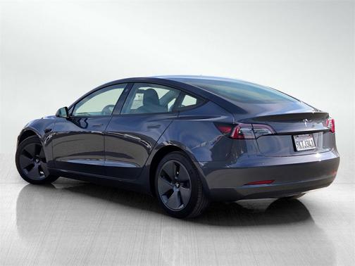 2023 Tesla Model 3 Standard Range