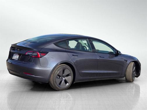 2023 Tesla Model 3 Standard Range