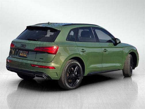 2022 Audi Q5 e 55 S line Premium Plus