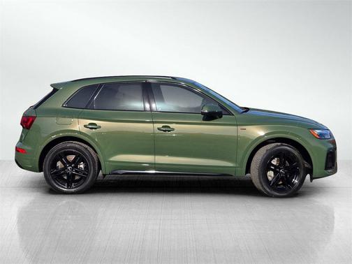 2022 Audi Q5 e 55 S line Premium Plus