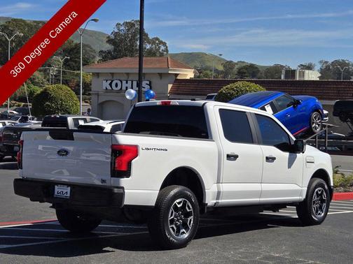 OXFORD WHITE 2022 Ford F-150 Lightning Pro