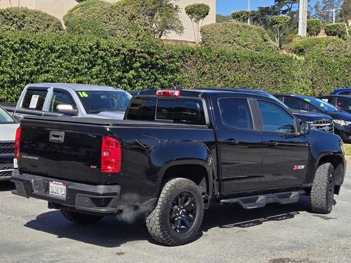 Black 2022 Chevrolet Colorado Z71
