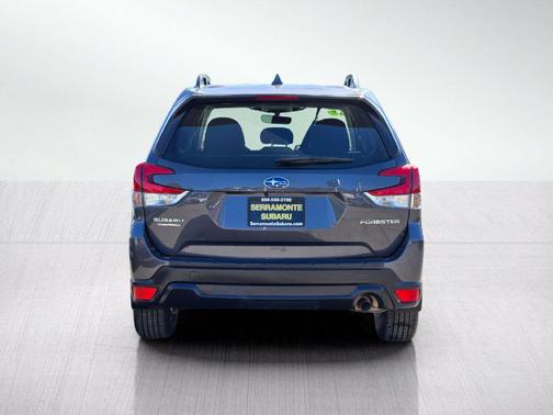 Magnetite Gray Metallic 2023 Subaru Forester Premium
