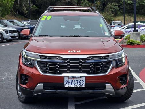 Mars Orange 2024 Kia Seltos S