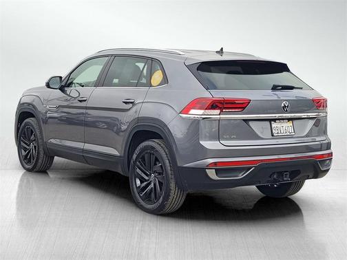 2022 Volkswagen Atlas Cross Sport 3.6L V6 SE w/Technology